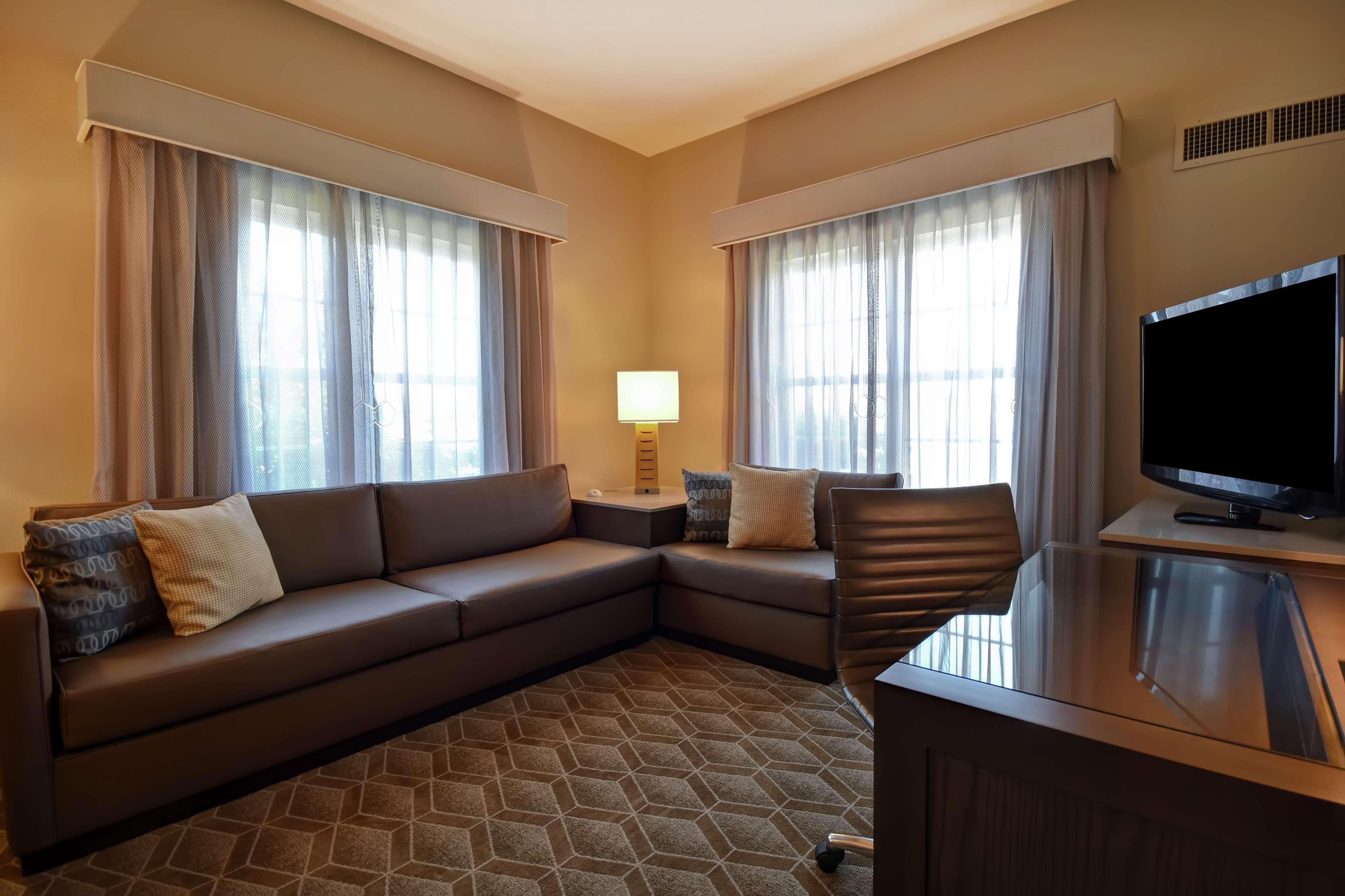 Homewood Suites By Hilton At The Waterfront Ουιτσιτά Εξωτερικό φωτογραφία