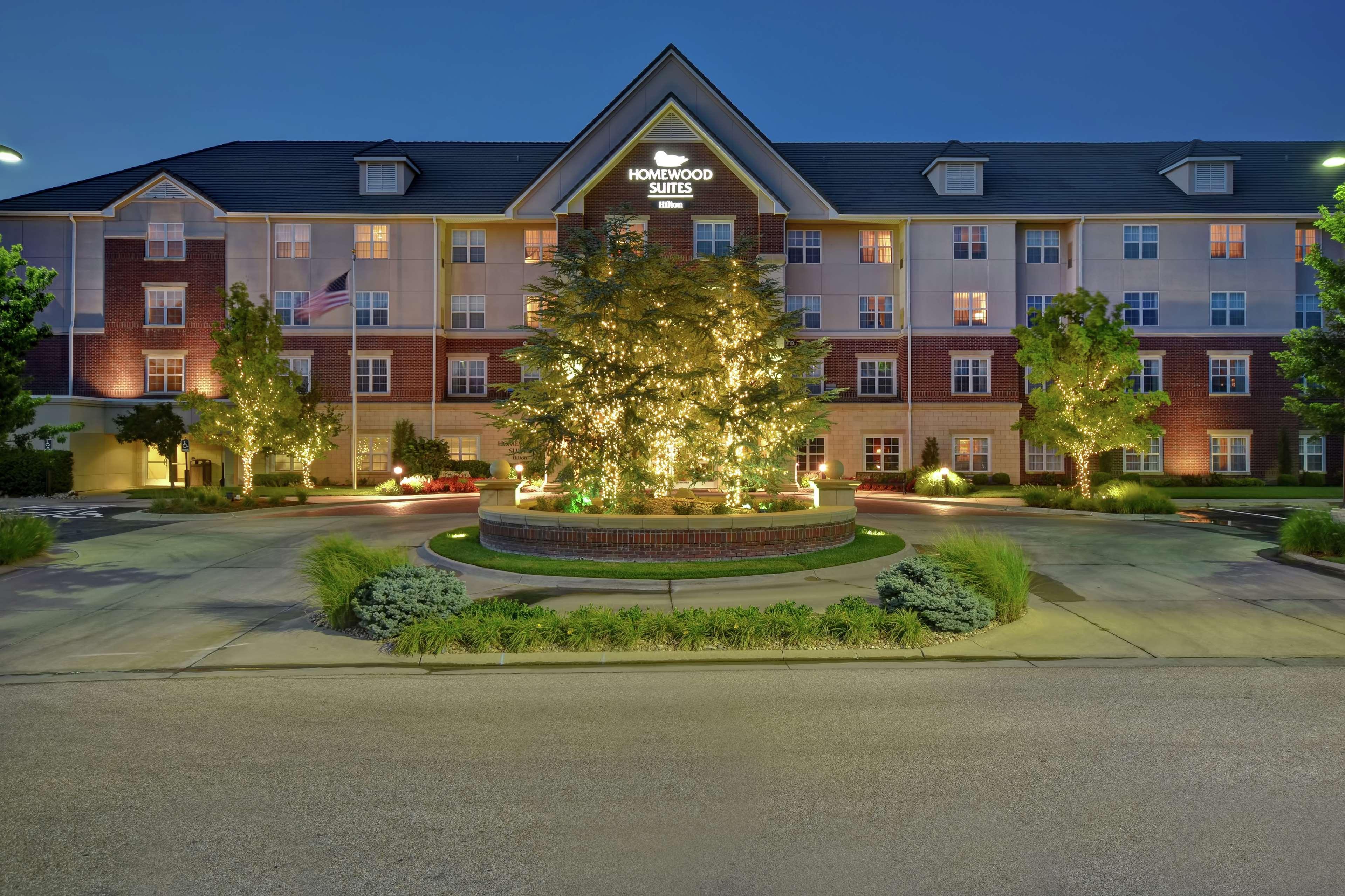 Homewood Suites By Hilton At The Waterfront Ουιτσιτά Εξωτερικό φωτογραφία