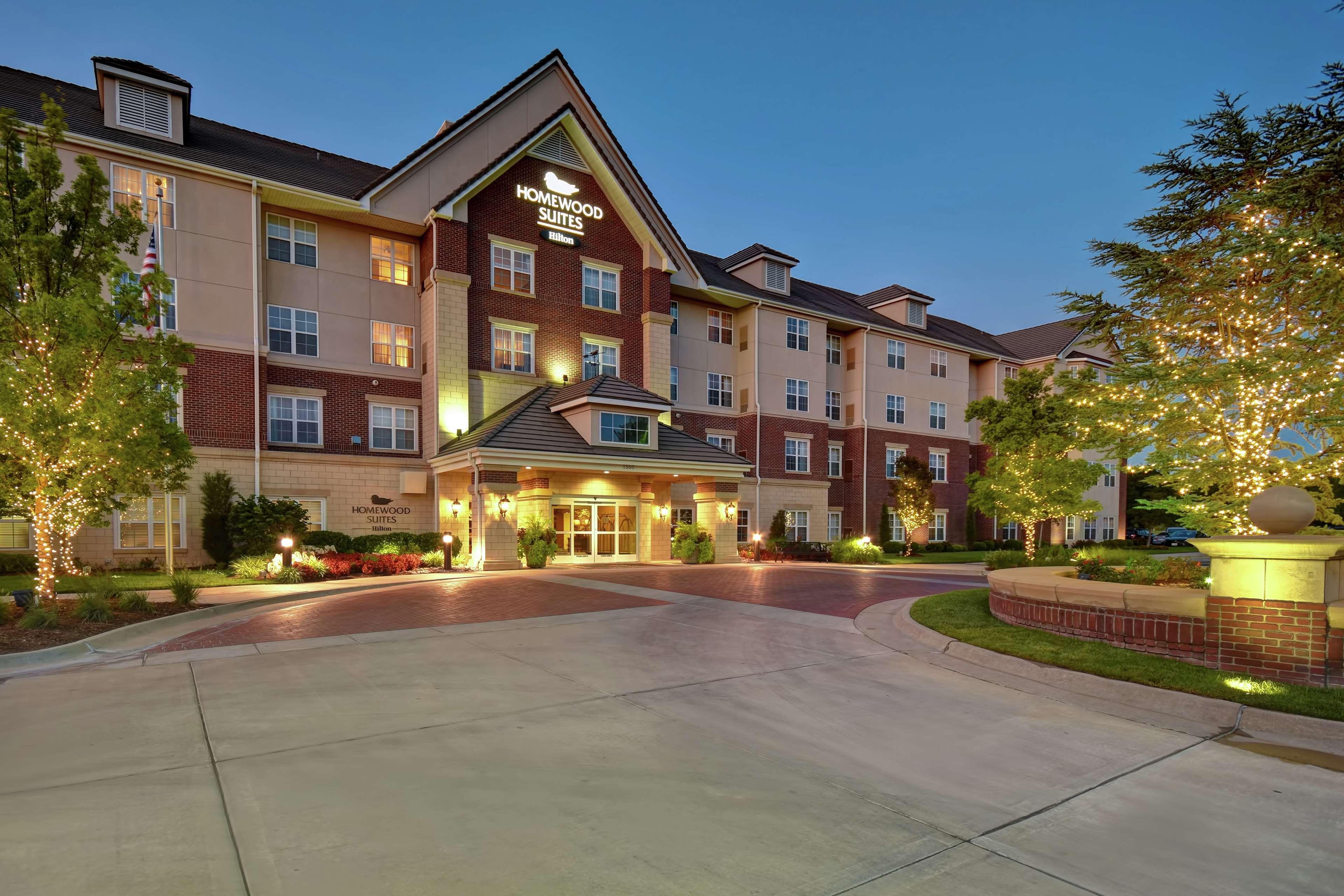 Homewood Suites By Hilton At The Waterfront Ουιτσιτά Εξωτερικό φωτογραφία
