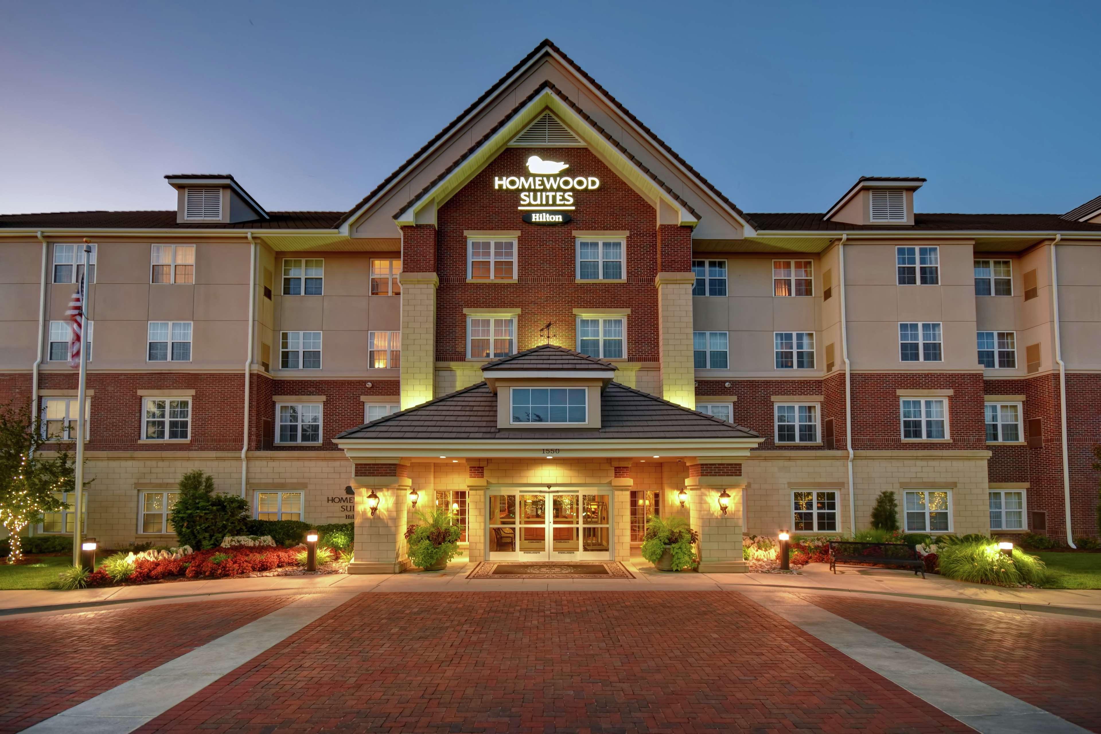 Homewood Suites By Hilton At The Waterfront Ουιτσιτά Εξωτερικό φωτογραφία