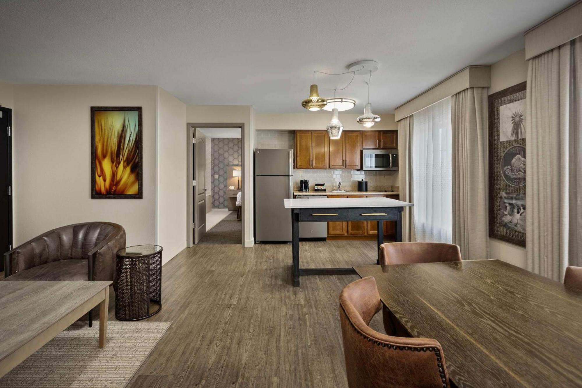 Homewood Suites By Hilton At The Waterfront Ουιτσιτά Εξωτερικό φωτογραφία