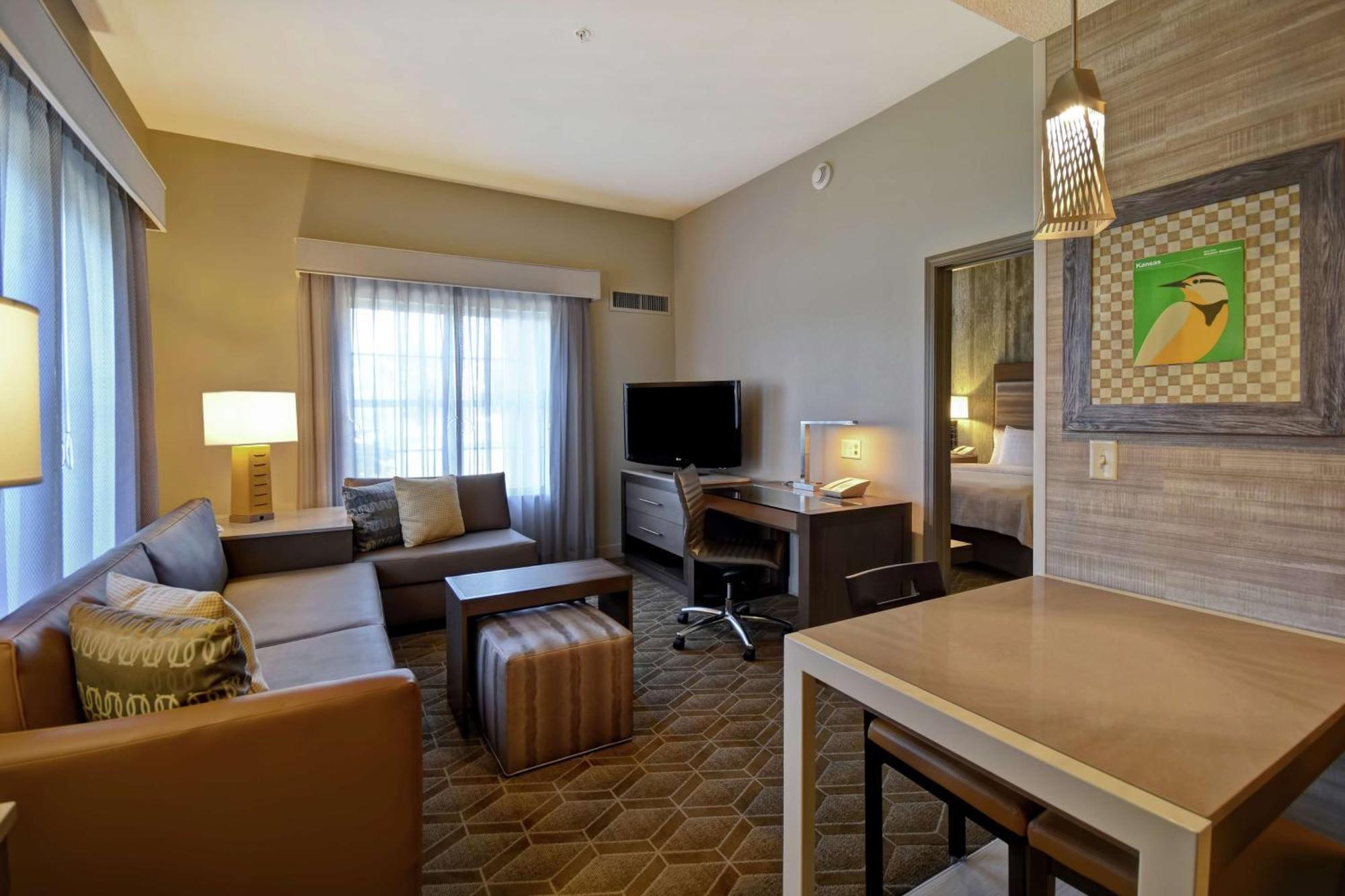 Homewood Suites By Hilton At The Waterfront Ουιτσιτά Εξωτερικό φωτογραφία